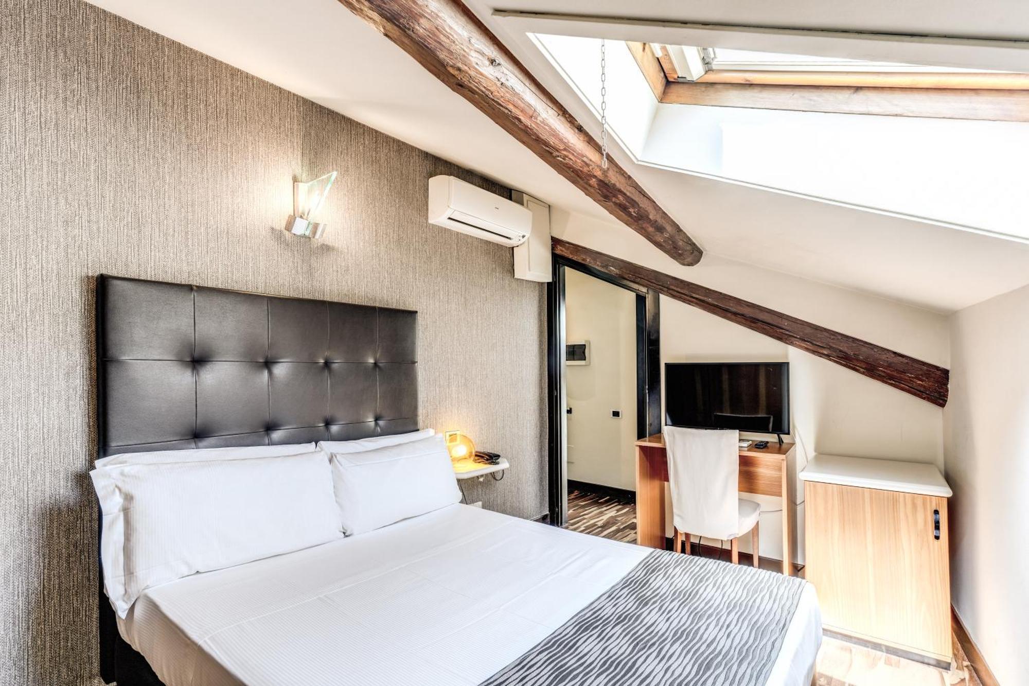 Double Room Small Double Bed Attic