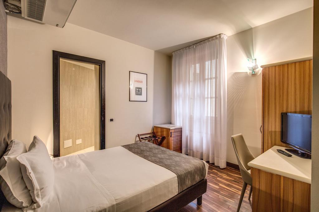 Double Room Small Double Bed