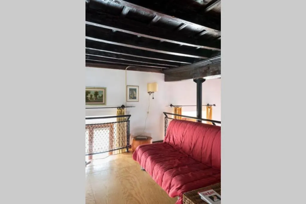 Loft in pieno Centro Storico-1