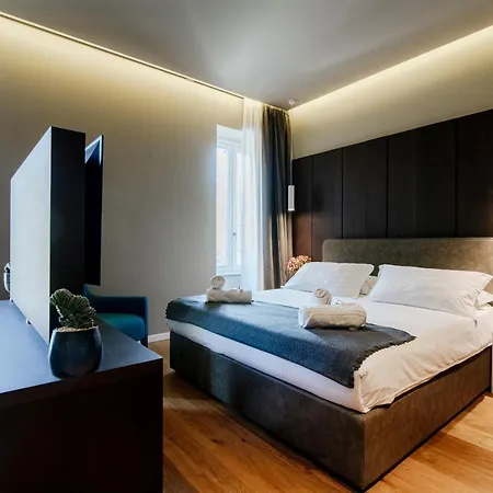 Ama 18 Suites By "The House Of Travelers"-2