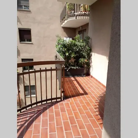 Lario Promenade: Family Friendly Apartment In Como-3