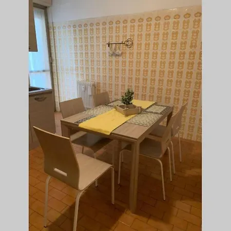 Lario Promenade: Family Friendly Apartment In Como-2
