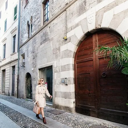 Historical Suites By "The House Of Travelers"-3