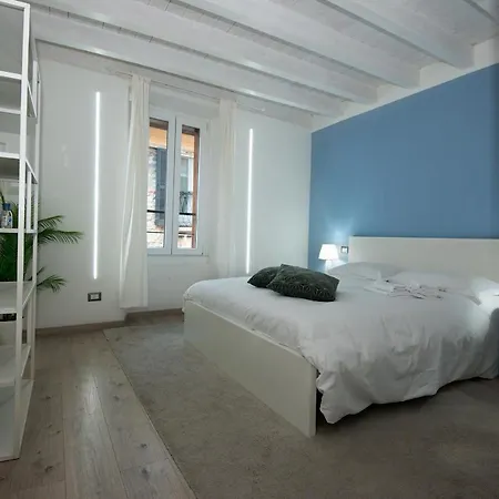 Larius Apartment-2