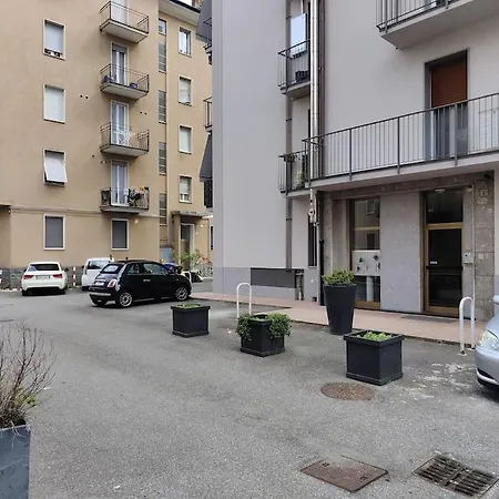 Casa J-2