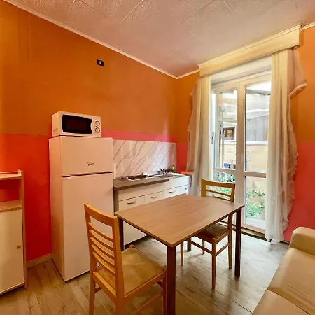 The Orange Housing In Como-3