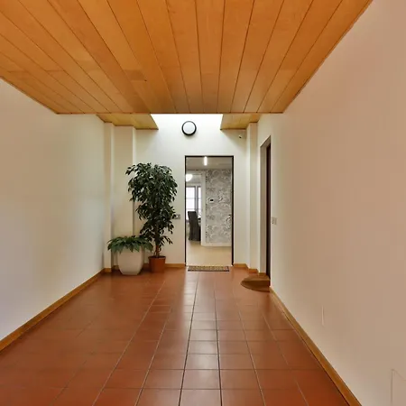 Como Lake Suites-3
