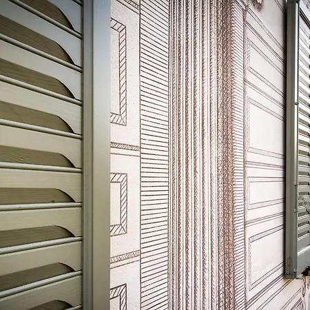 Como Design Apartment - Bymyhomeincomo-2