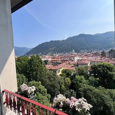 Maison 53 Incantevole appartamento vista Cattedrale di Como-2